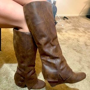 Tall heel boots